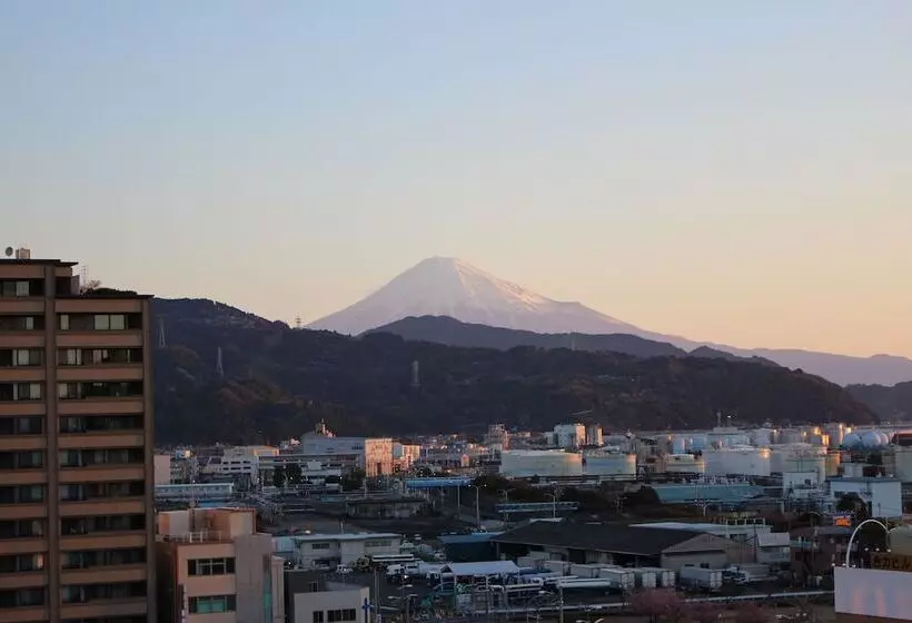 هتل Sea Grande Shimizu Station