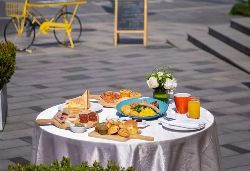 ホテル Doubletree By Hilton Shanghai Hongqiao
