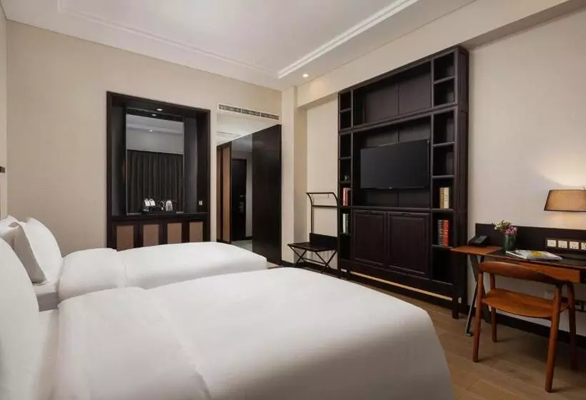 ホテル Doubletree By Hilton Shanghai Hongqiao