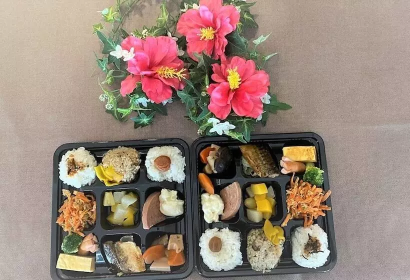 هتل Toyoko Inn Okinawa Naha Kokusai-dori Miebashi-eki
