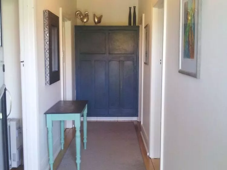 Mataro Cottage