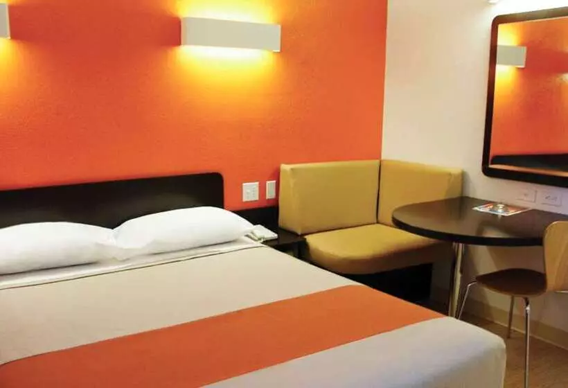 Motel 6oklahoma City, Ok  Airport East