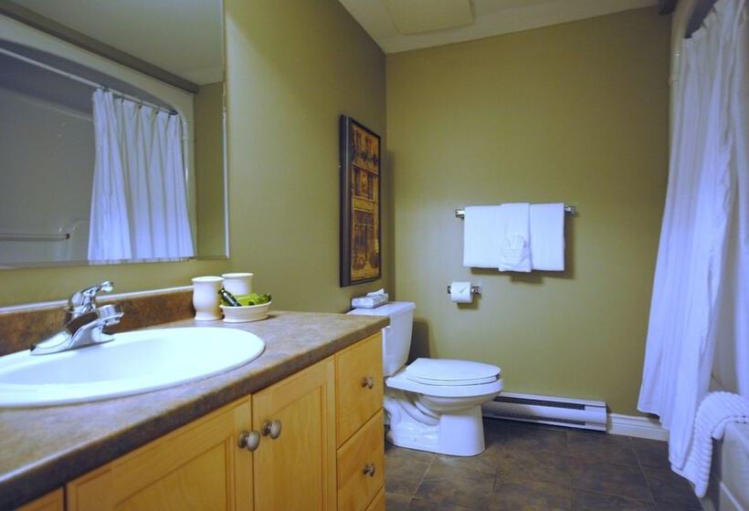 Premiere Suites Moncton