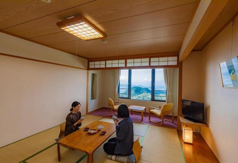 ريوكان Kyukamura Sanukigoshikidai