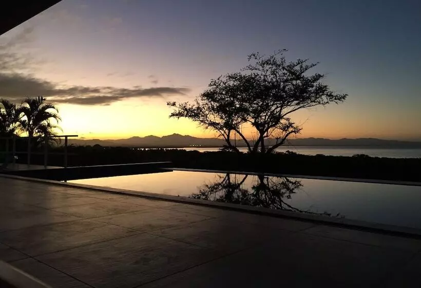 Sapphire Bay Fiji