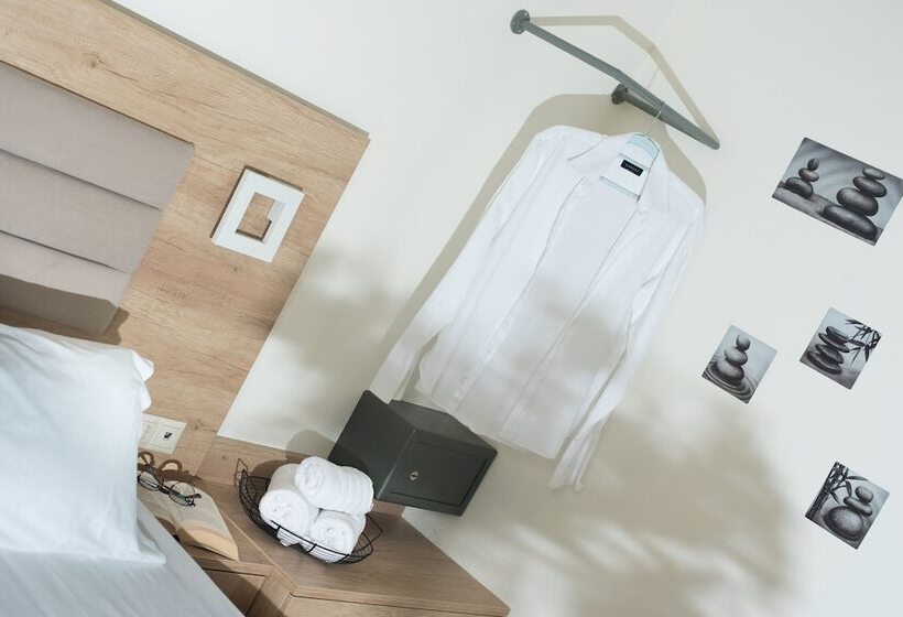 Vagelis Comfort Apartments