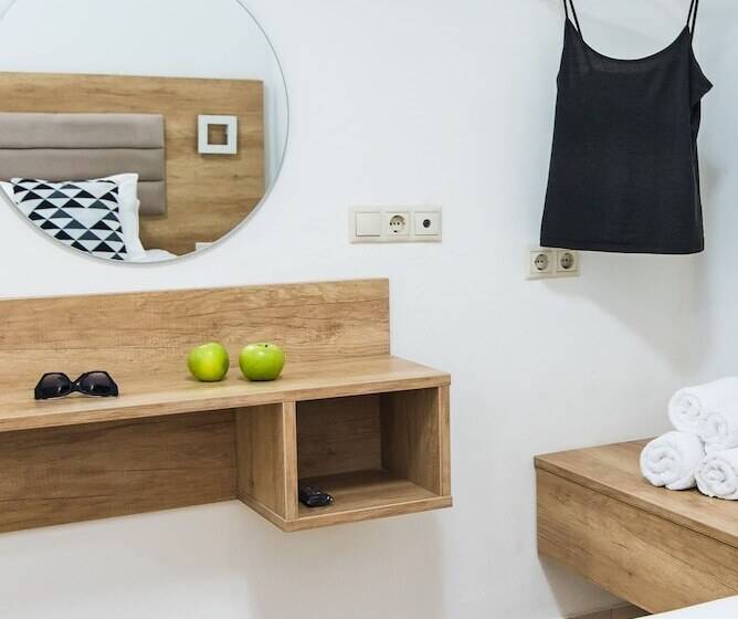 Vagelis Comfort Apartments