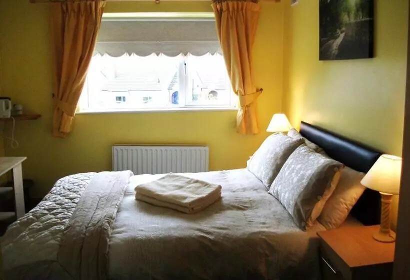 Aaron Vale B&b