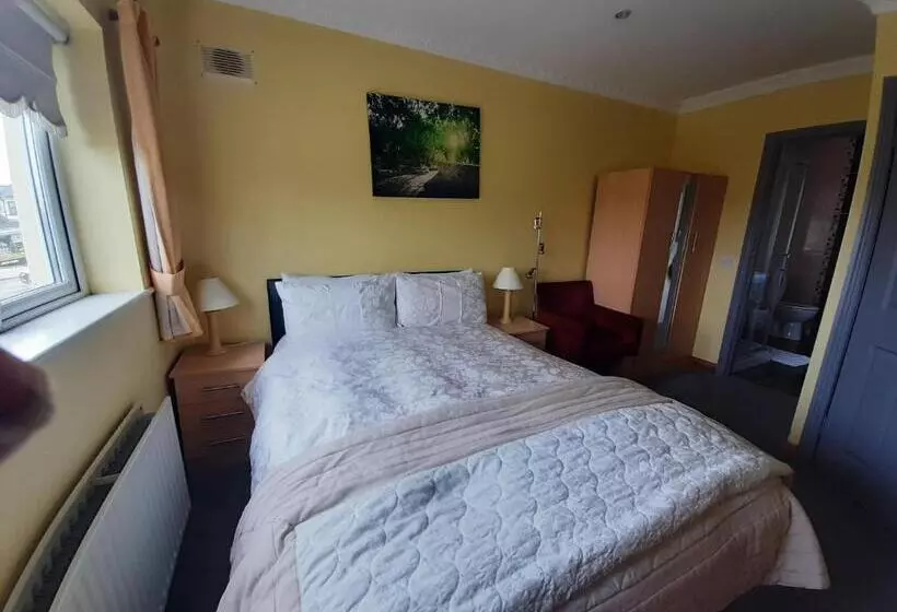 Aaron Vale B&b