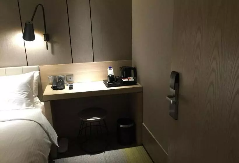 Aerotel Singapore   Transit Hotel In Terminal 1