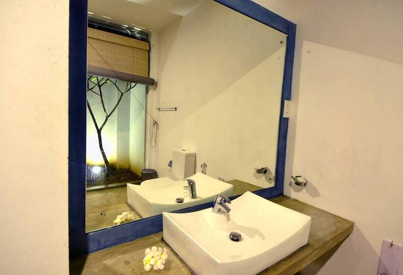 ユースホステル Clock Inn Dehiwala