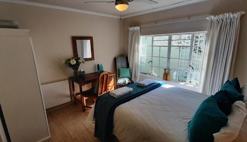 Apartment 7 On Oakleigh