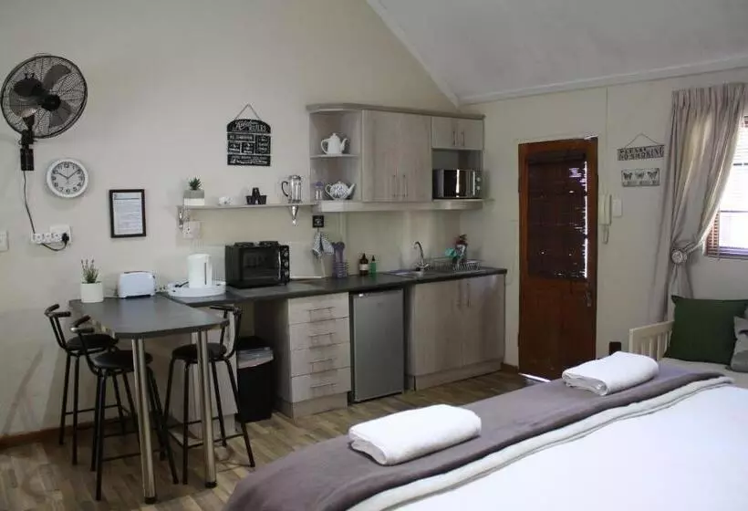 Apartment 7 On Oakleigh