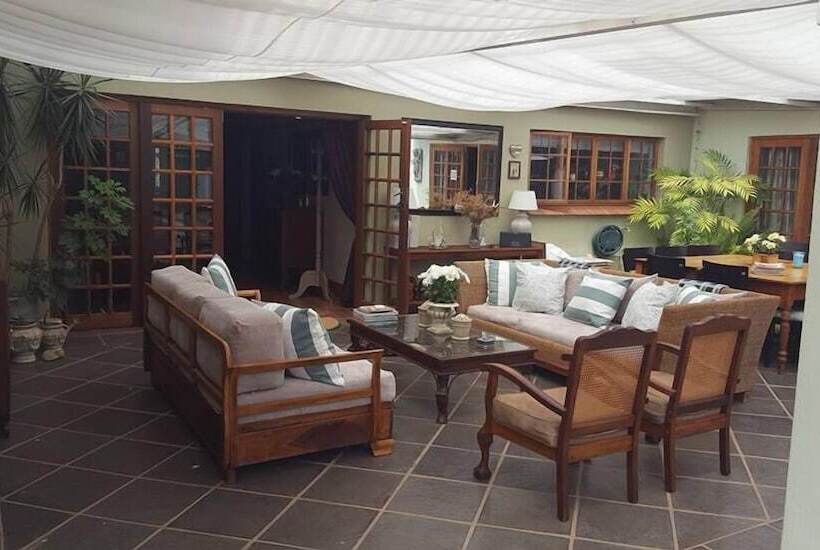 Apartment 7 On Oakleigh