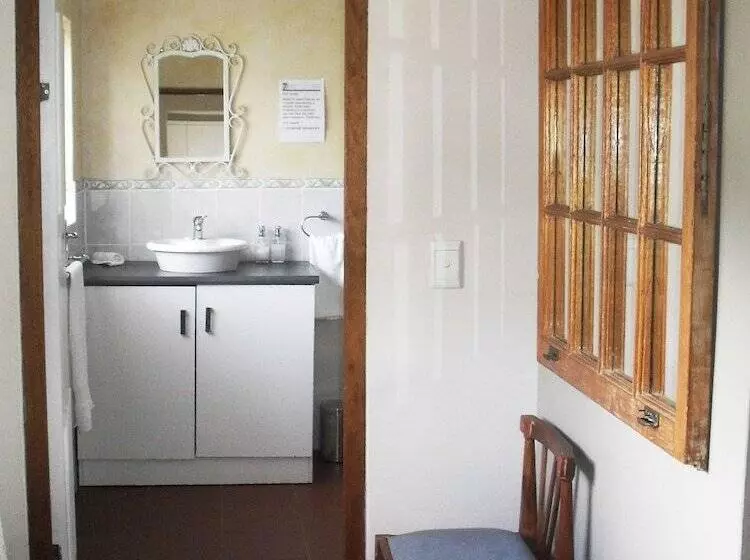 Apartment 7 On Oakleigh