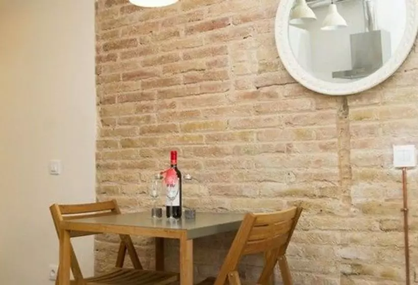 Apartments Sfamilia Barcelona