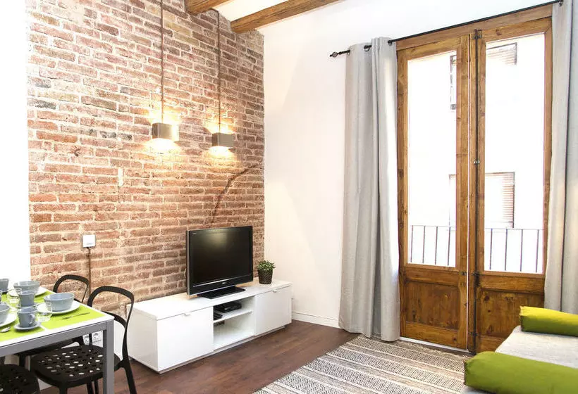 Apartments Sfamilia Barcelona