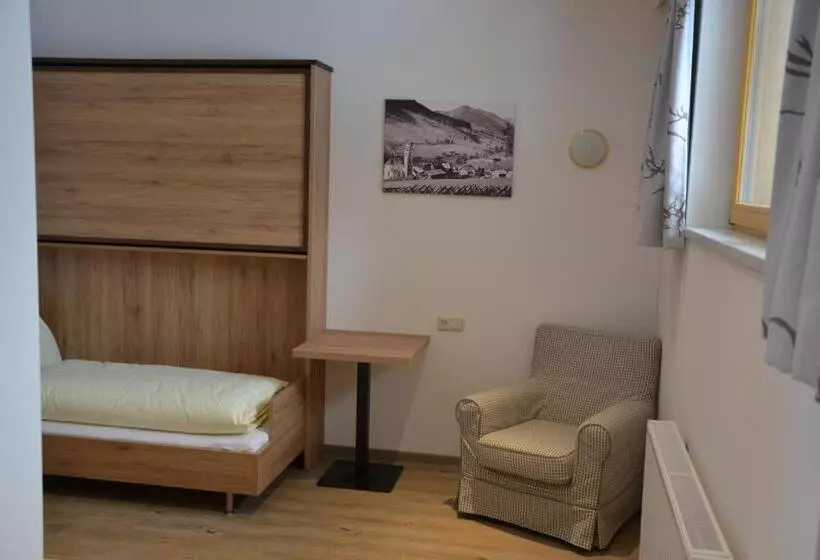 تختخواب و صبحانه Jugendpension Müllauerhof