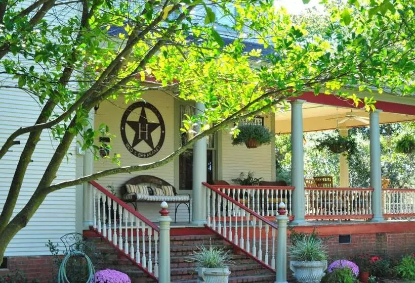 Hardeman House Bed And Breakfast