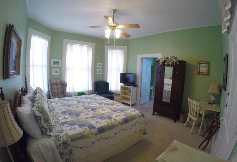 Hardeman House Bed And Breakfast