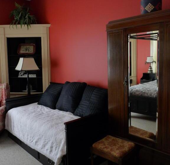 Hardeman House Bed And Breakfast