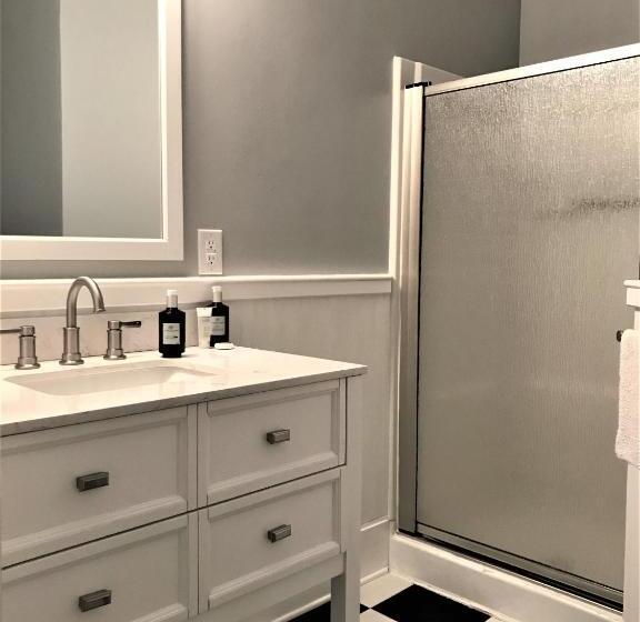 Hardeman House Bed And Breakfast