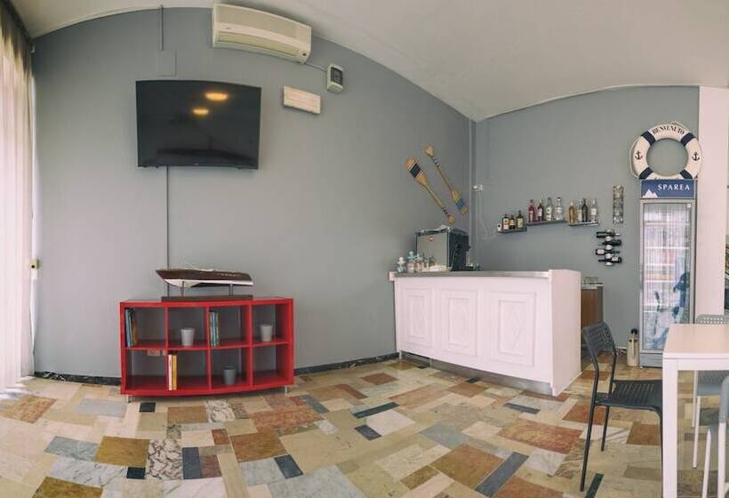 ホテル Albergo Urano