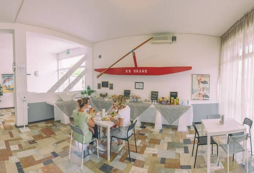 ホテル Albergo Urano