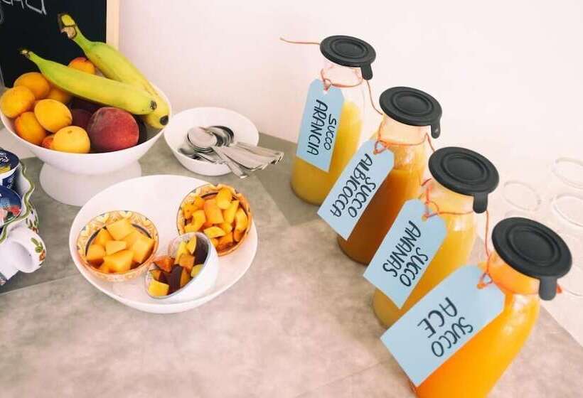 ホテル Albergo Urano