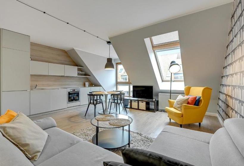 호텔 Apartamenty Apartinfo Aura