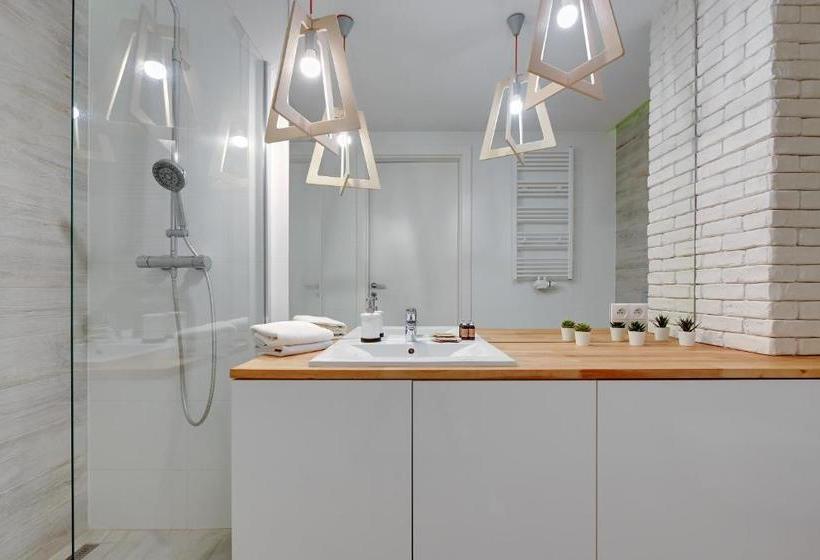 호텔 Apartamenty Apartinfo Aura