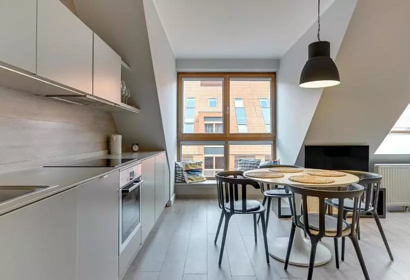 Hotelli Apartamenty Apartinfo Aura
