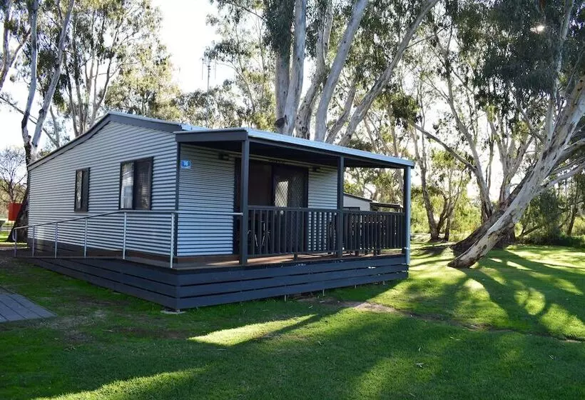 Hotelli Cohuna Waterfront Holiday Park