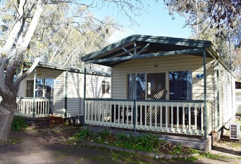 Отель Cohuna Waterfront Holiday Park