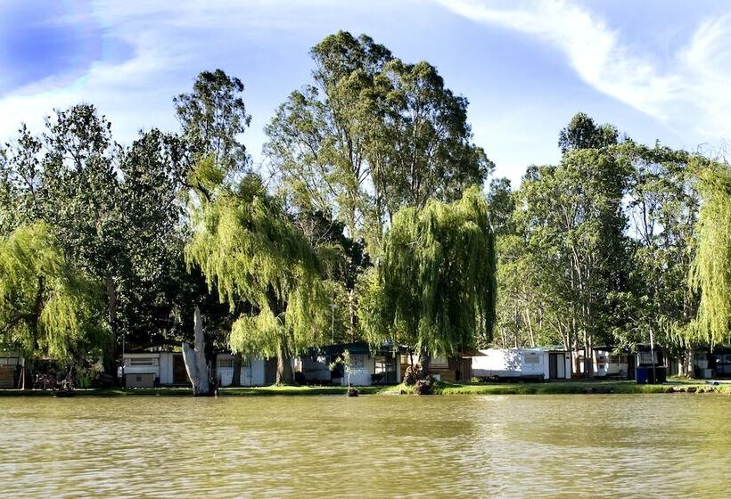 Отель Cohuna Waterfront Holiday Park