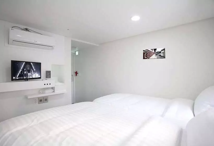 K Pop Hotel Seoul Tower