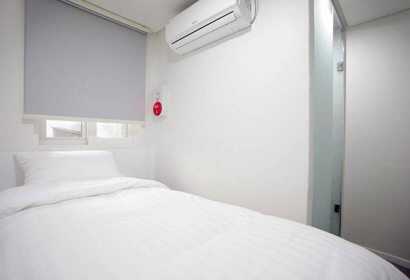 K Pop Hotel Seoul Tower