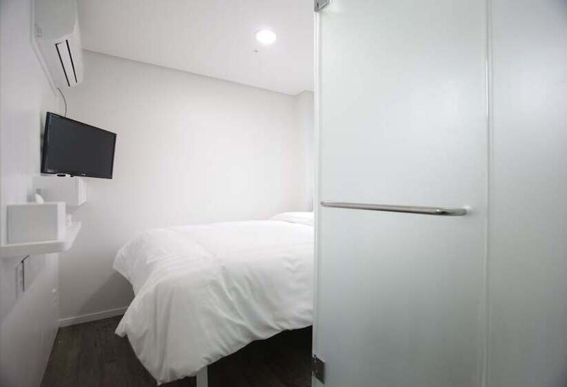 K Pop Hotel Seoul Tower