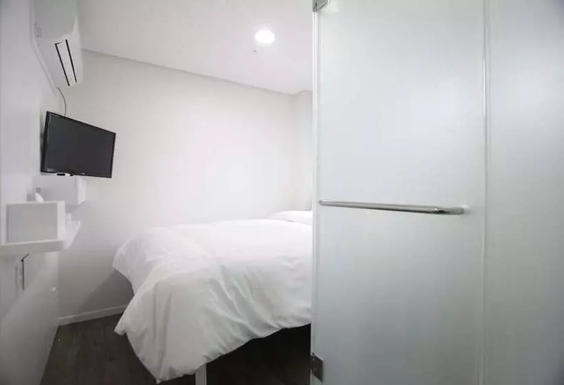 K Pop Hotel Seoul Tower