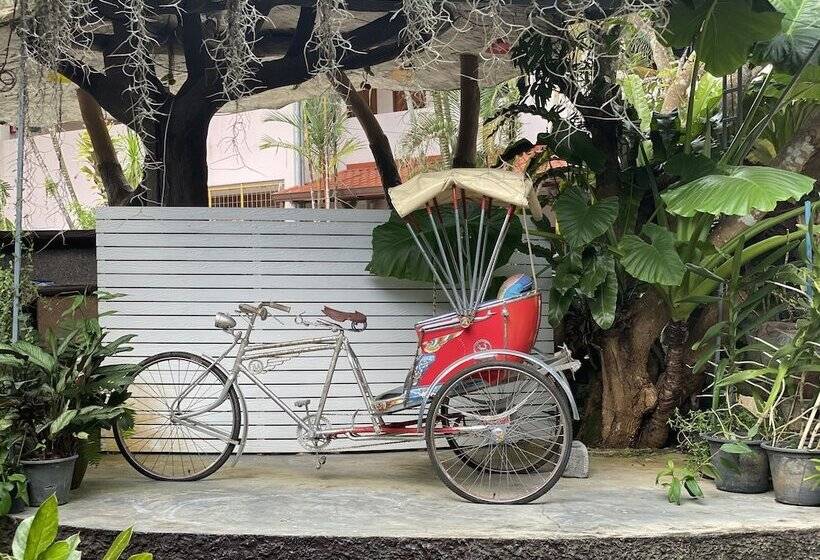 ホテル Khaolak Grand City