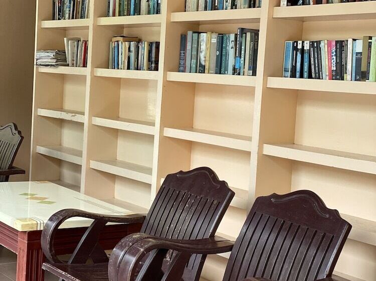 ホテル Khaolak Grand City