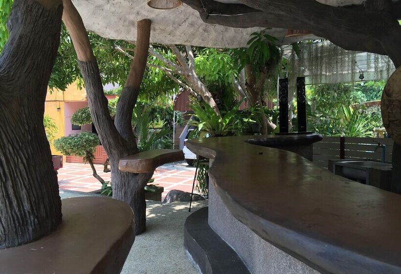 ホテル Khaolak Grand City