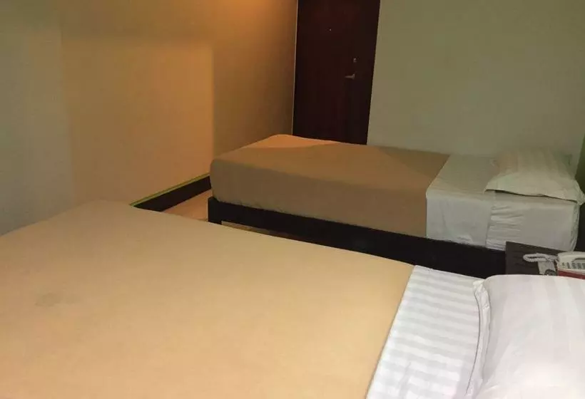 Hotelli Negrense Suites