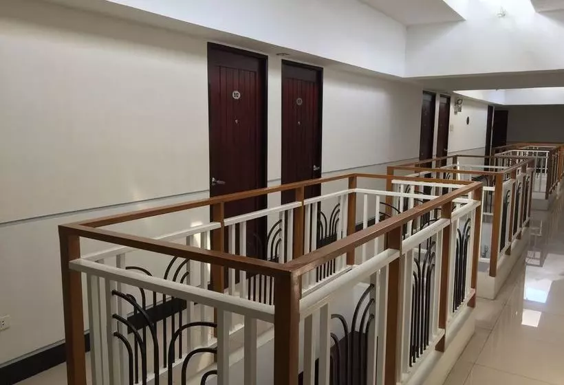 Hotelli Negrense Suites