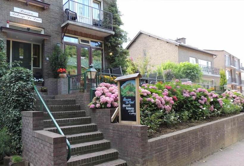 호텔 Pension Auberge De Dael