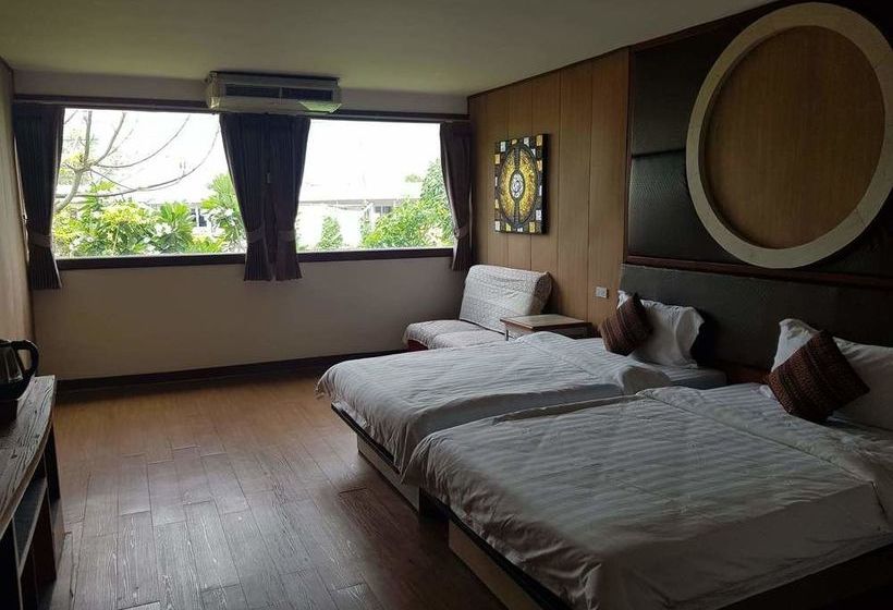 בית מלון כפרי Suanhom Resort