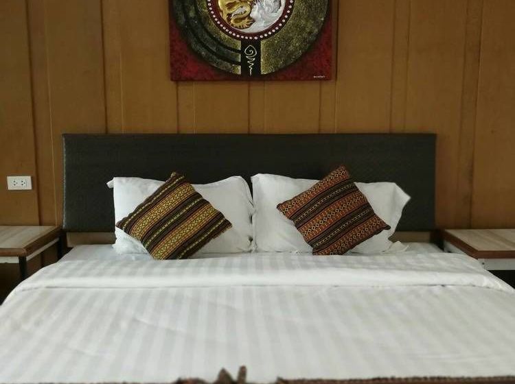 בית מלון כפרי Suanhom Resort