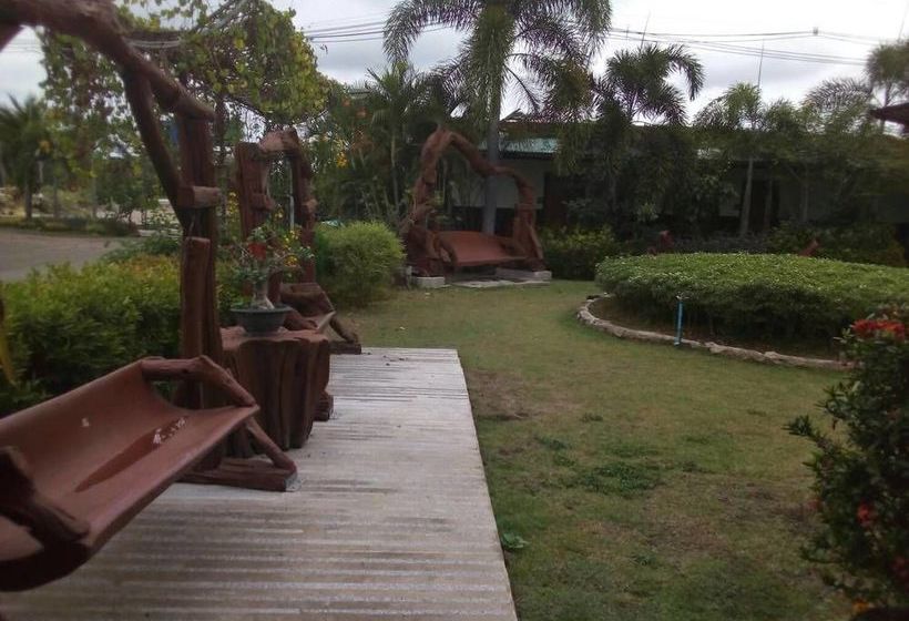 בית מלון כפרי Suanhom Resort