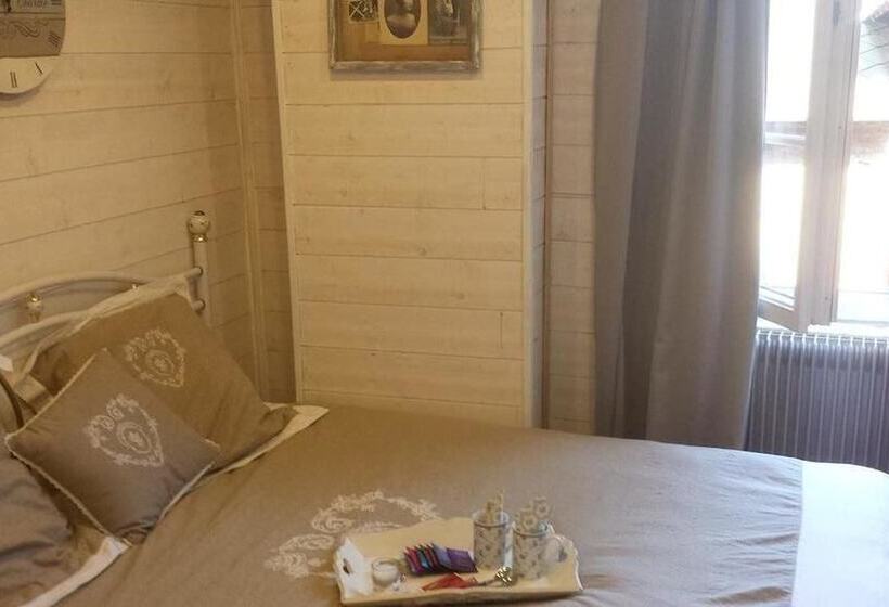 膳宿费 Aux Délices D'elise