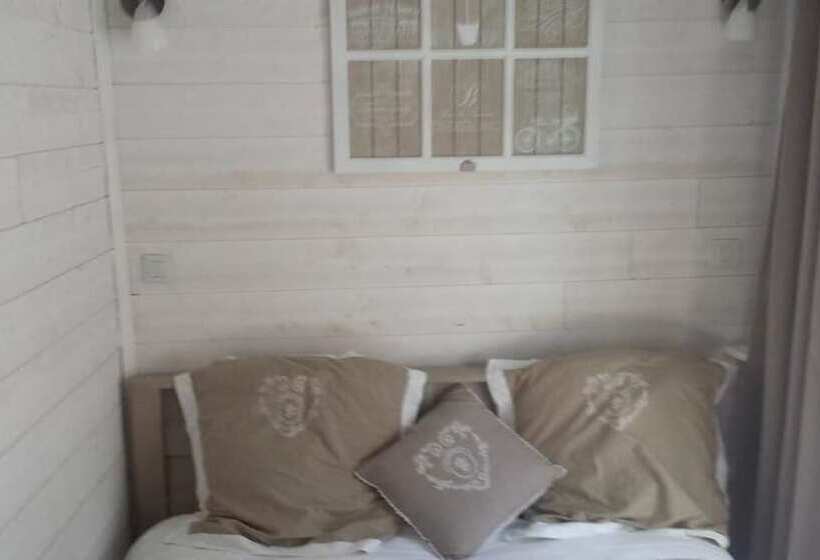 膳宿费 Aux Délices D'elise